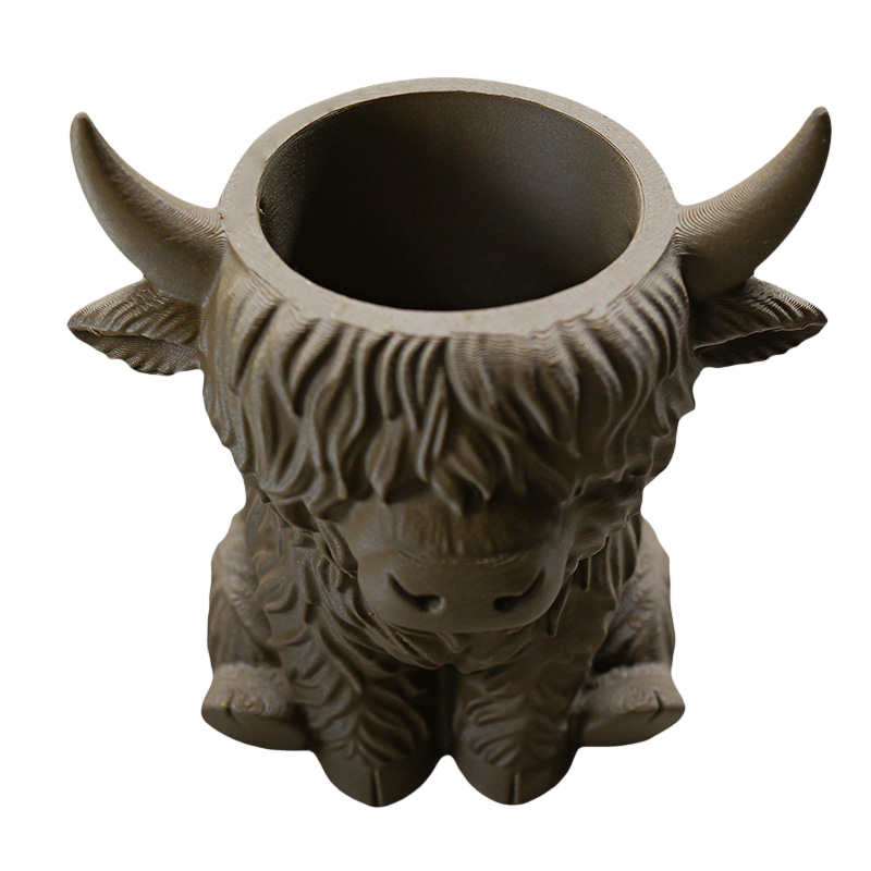 Highland Cow plant pot